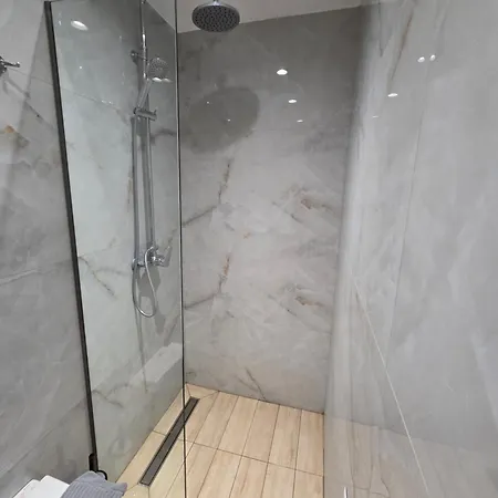 Apts شقة