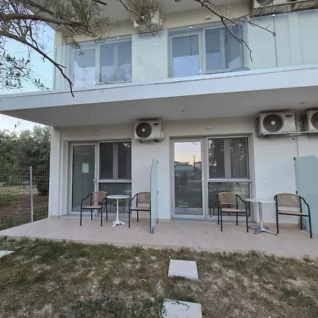 Apts شقة فاسيليكي